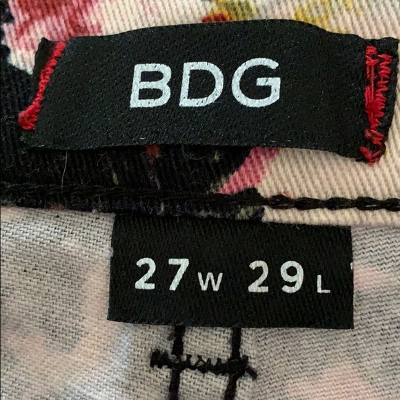 BDG Floral Ankle Jeans - Picture 5 of 8